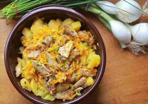 Картофельный салат со скумбрией