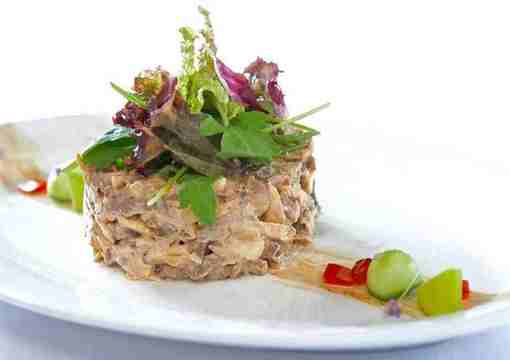 Салат с языком и сельдью